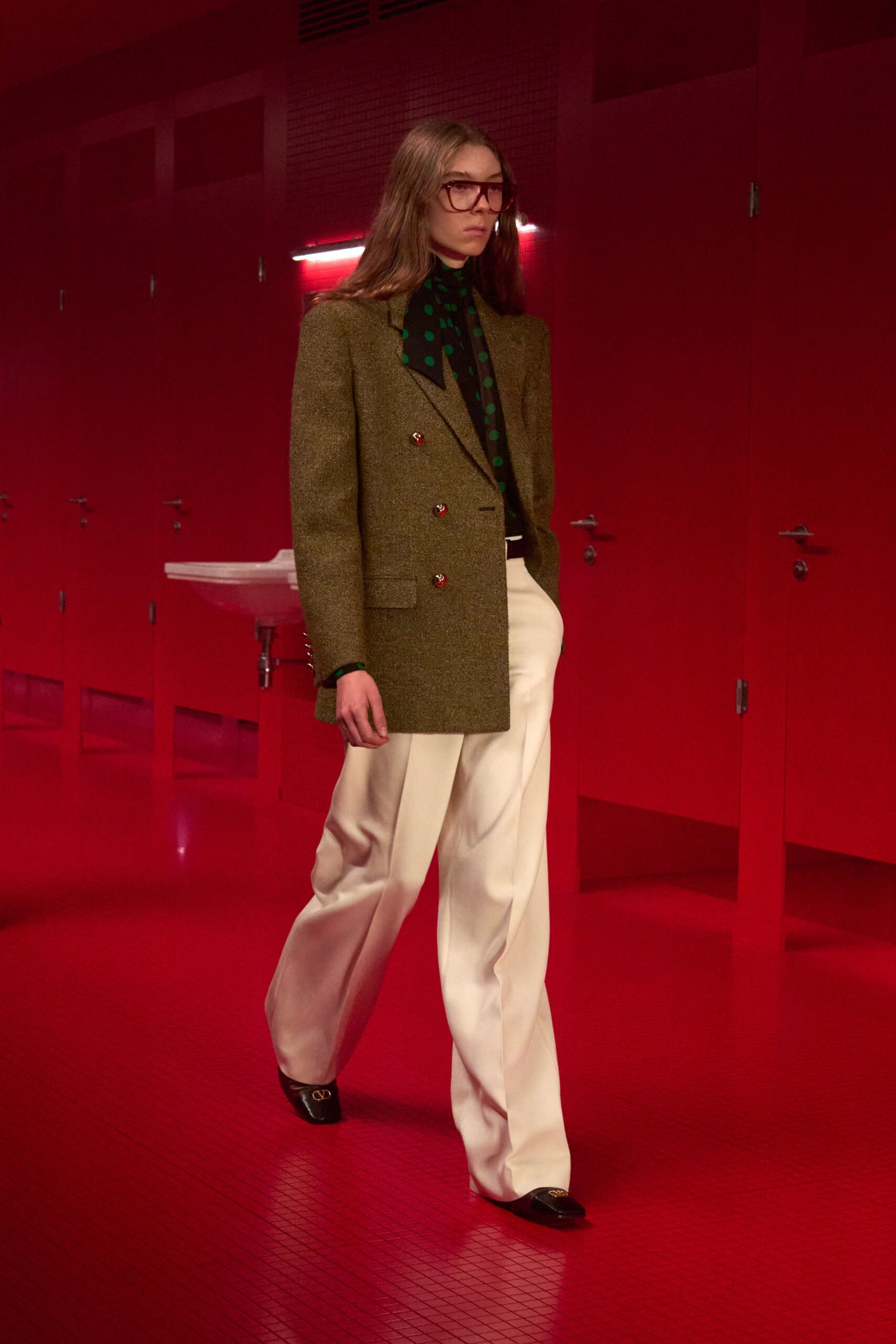 green wool long-sleeve collared tailored buttoned blazer