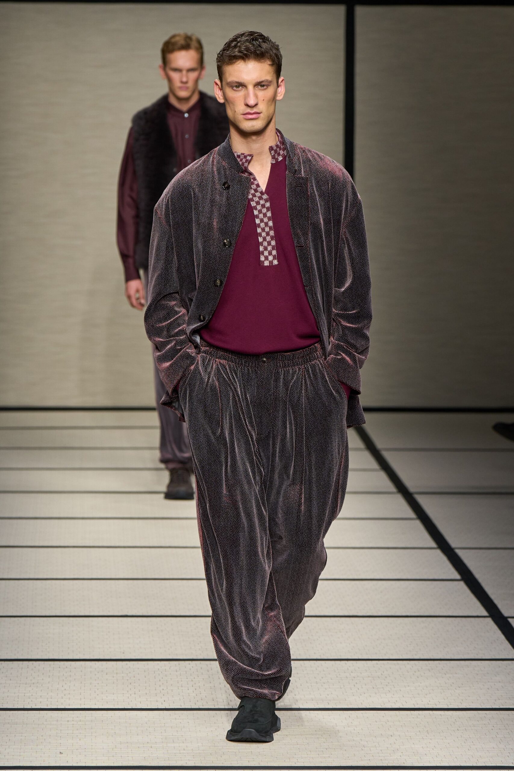 purple velvet long-sleeve collared relaxed buttoned jacket