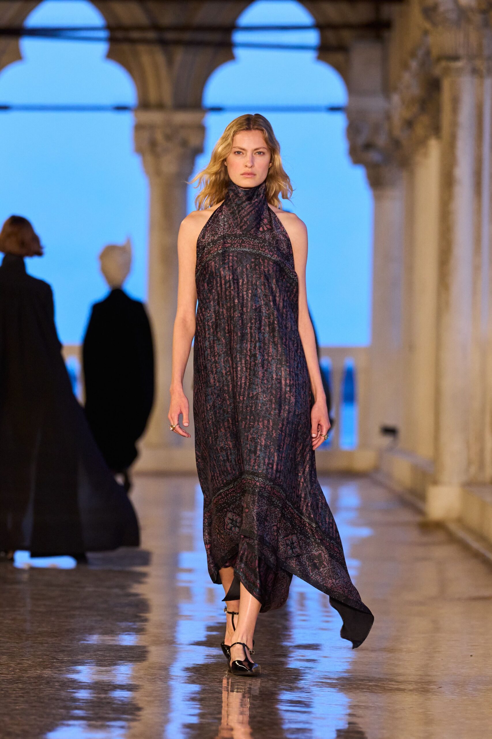 black printed maxi dress with strappy shoes
