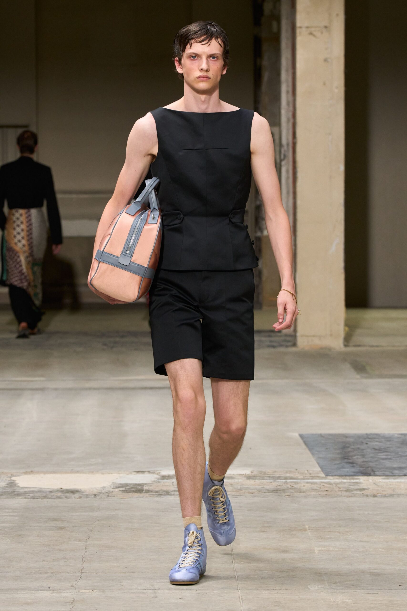 black sleeveless square-neck fitted top