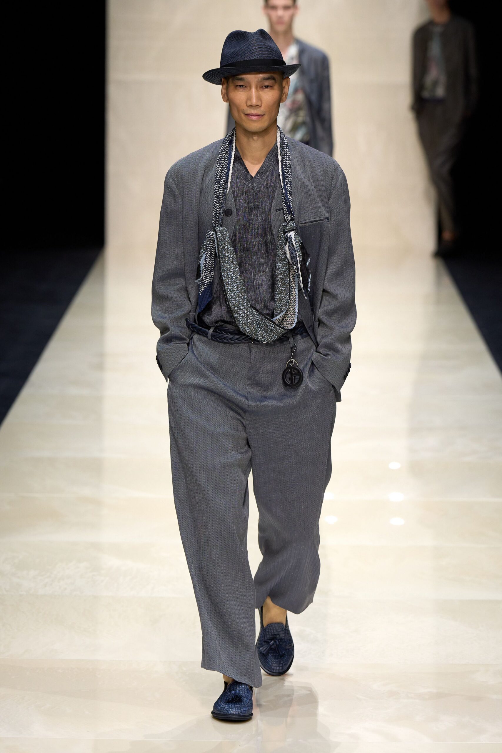 gray relaxed suit with accessories