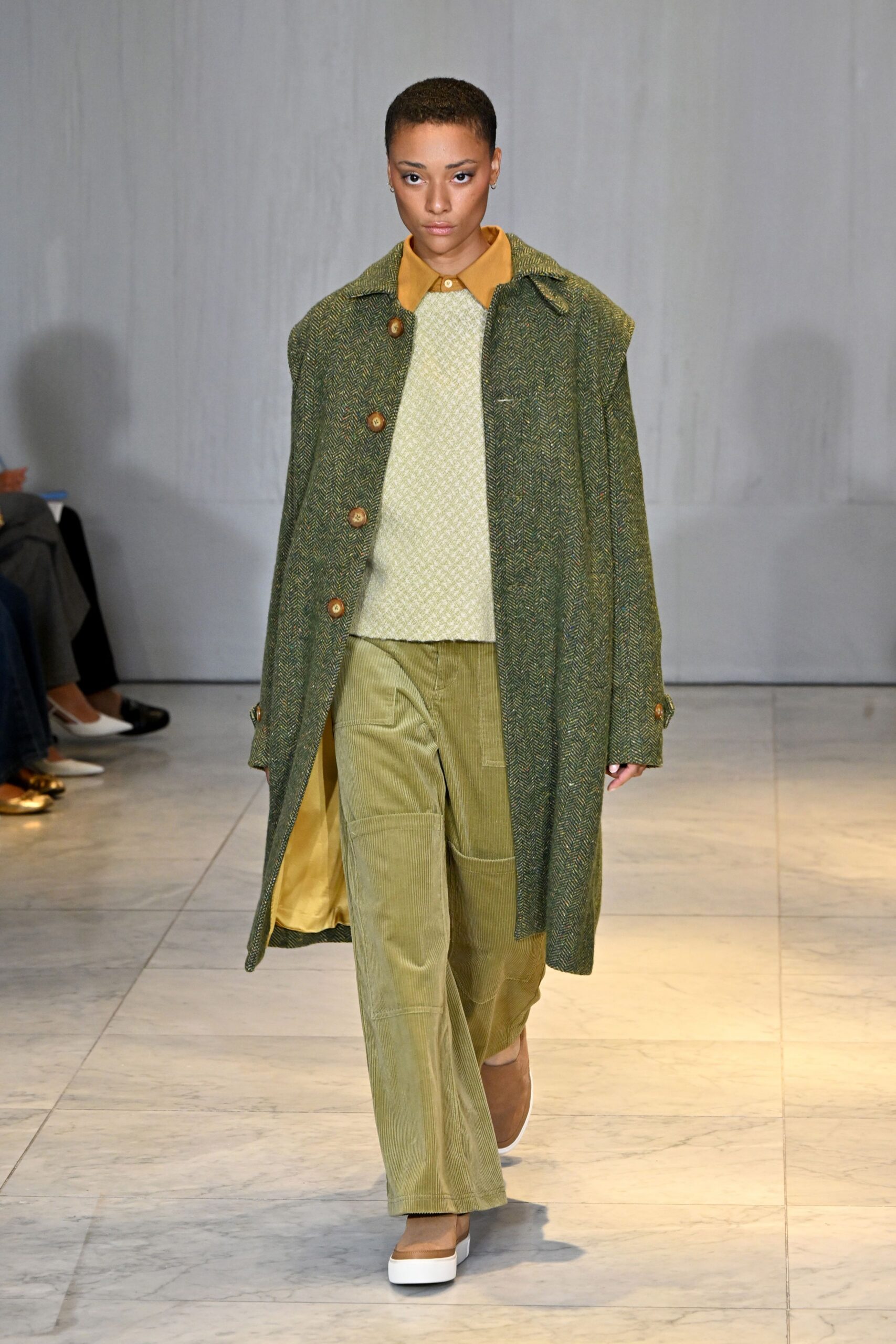 green cotton long-sleeve collared fitted textured sweater
