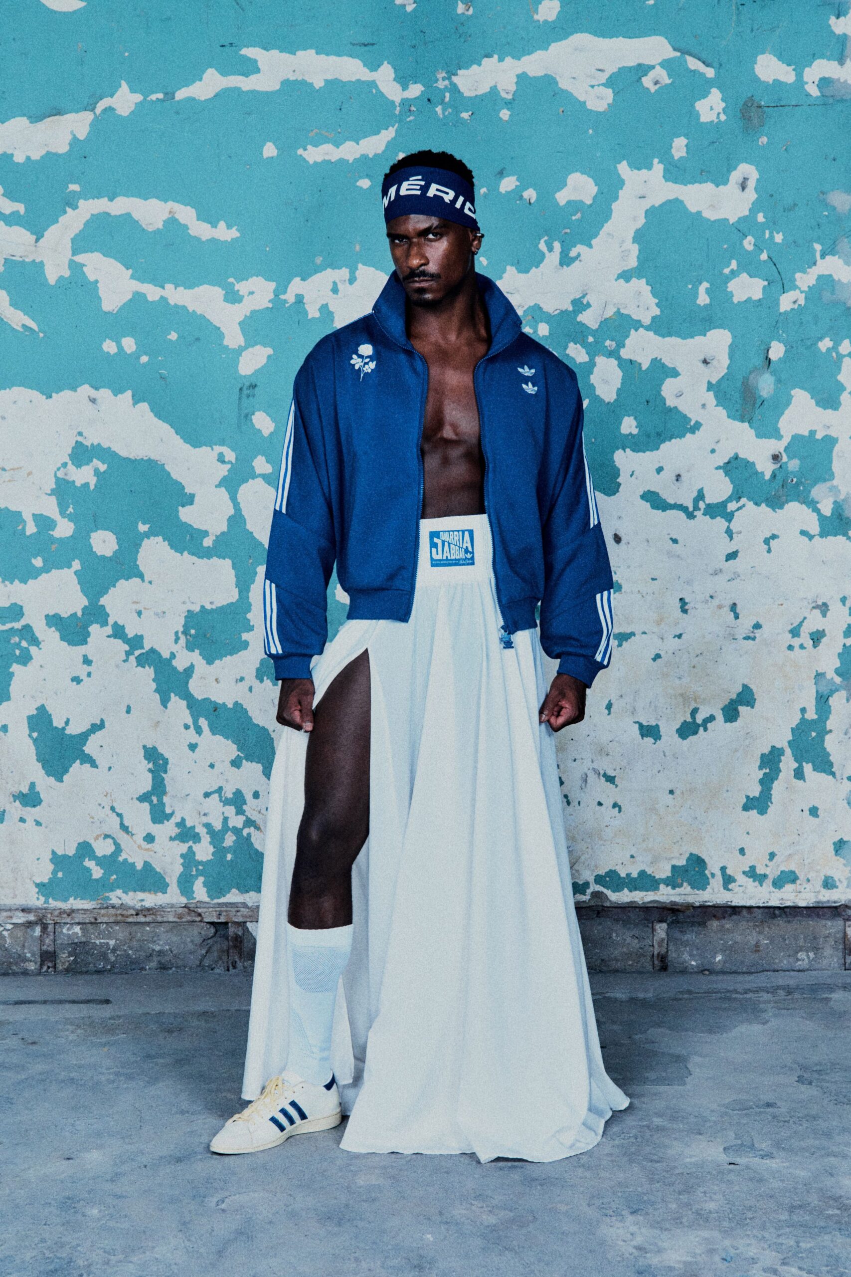 blue cotton long-sleeve collared relaxed zippered jacket
