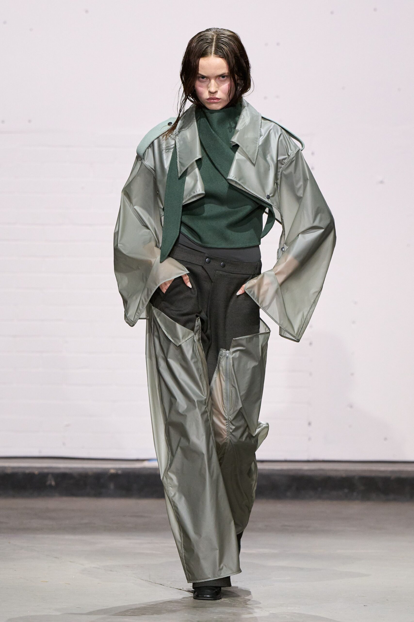green vinyl long-sleeve relaxed layered shiny coat