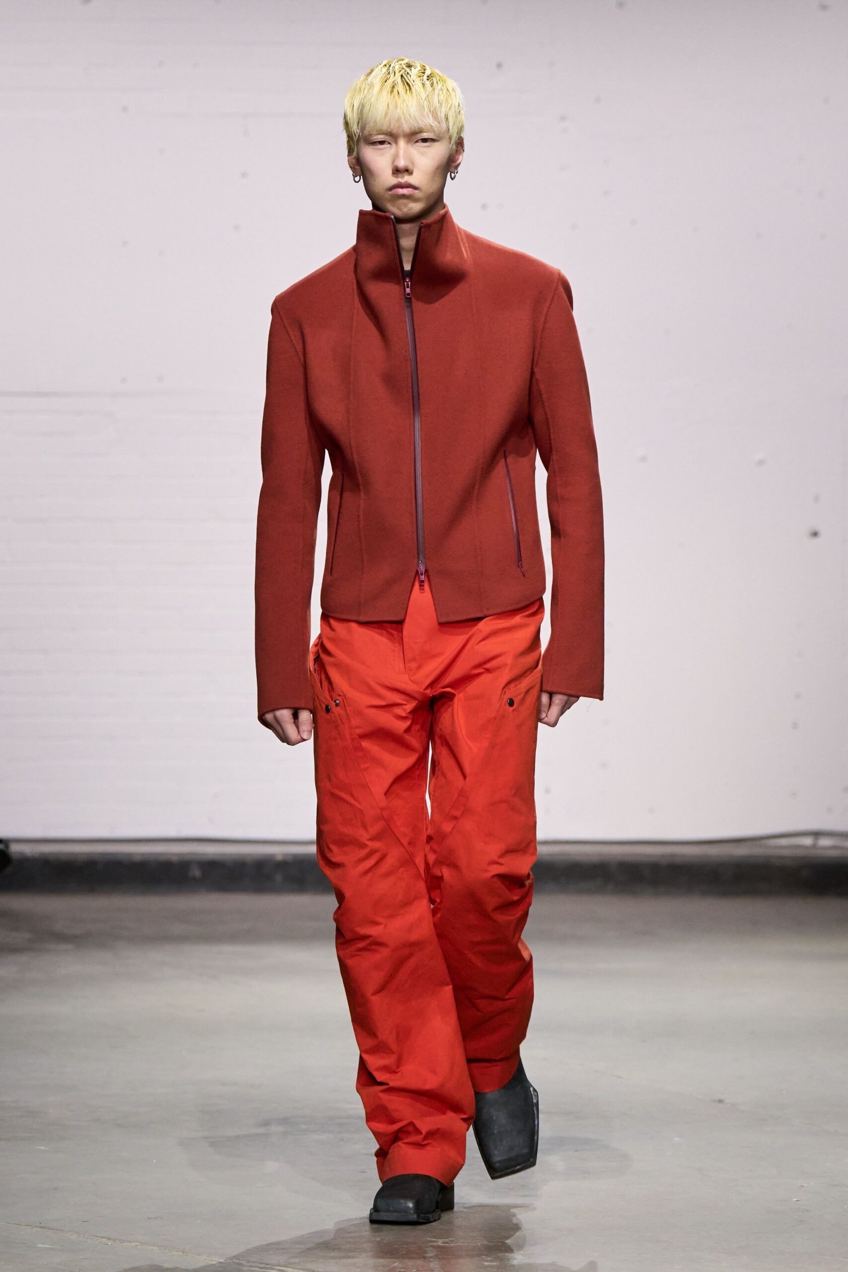 red wool long-sleeve collared structured zippered jacket