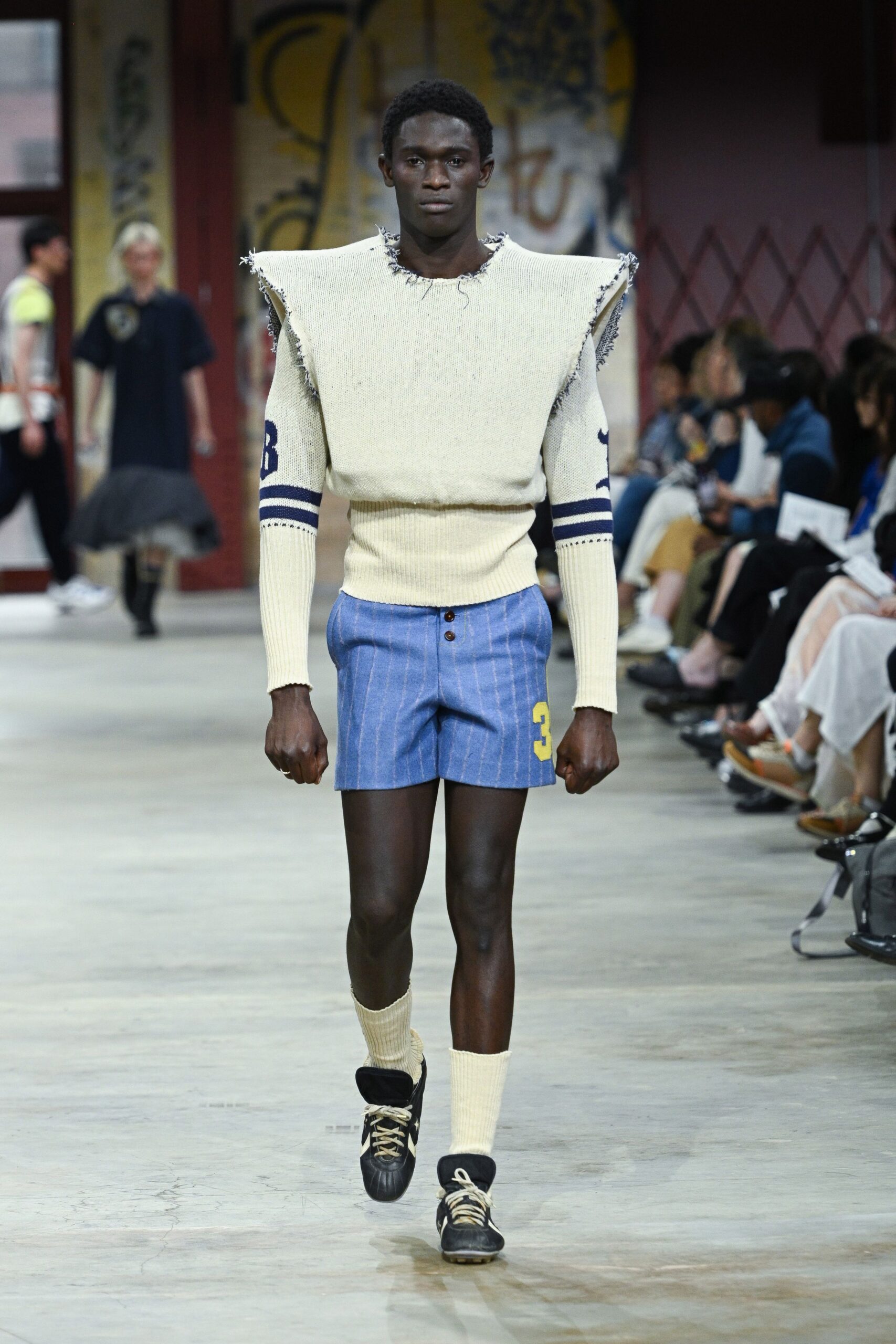 beige wool long-sleeve collared fitted layered sweater