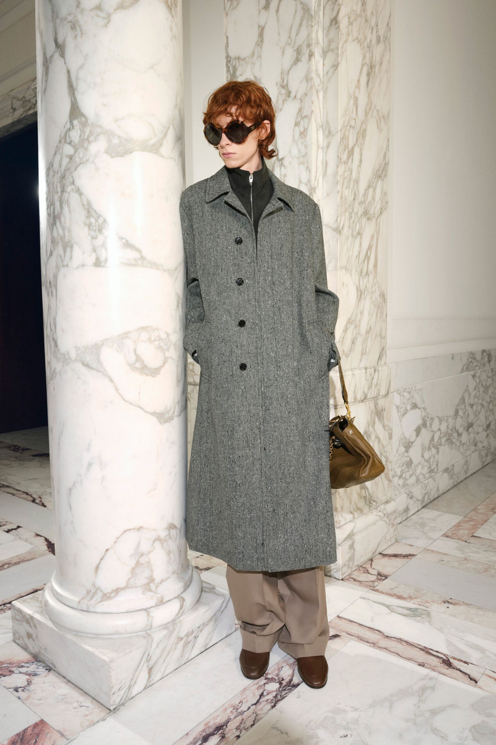 gray wool long-sleeve collared relaxed buttoned coat