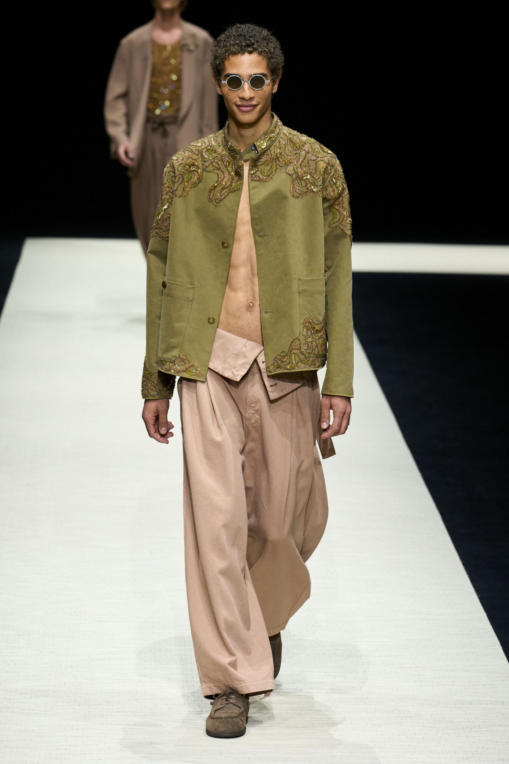 green cotton long-sleeve collared fitted embroidered jacket