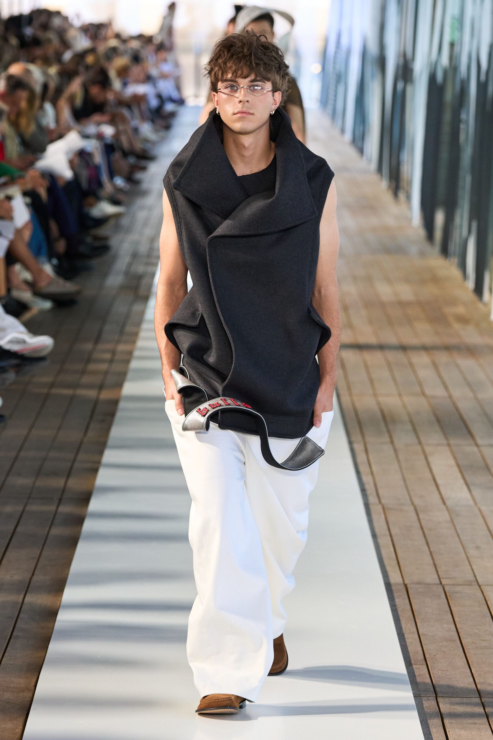 black cotton sleeveless collared relaxed draped top