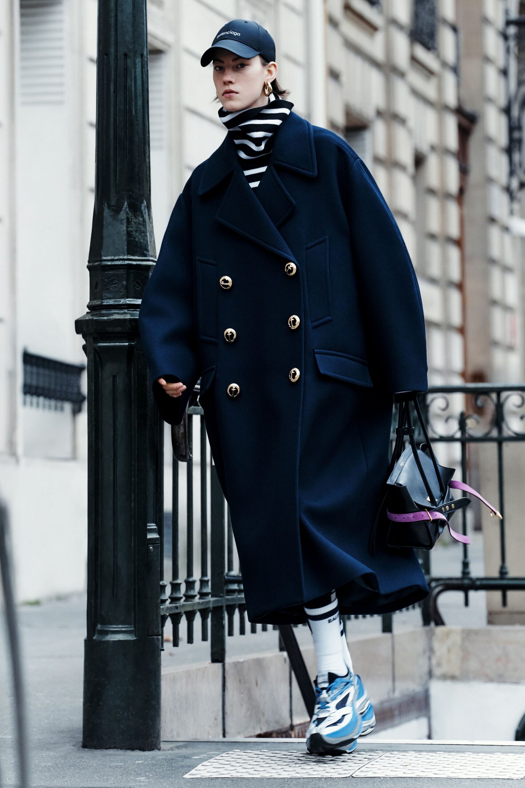 blue wool long-sleeve collared oversized buttoned coat