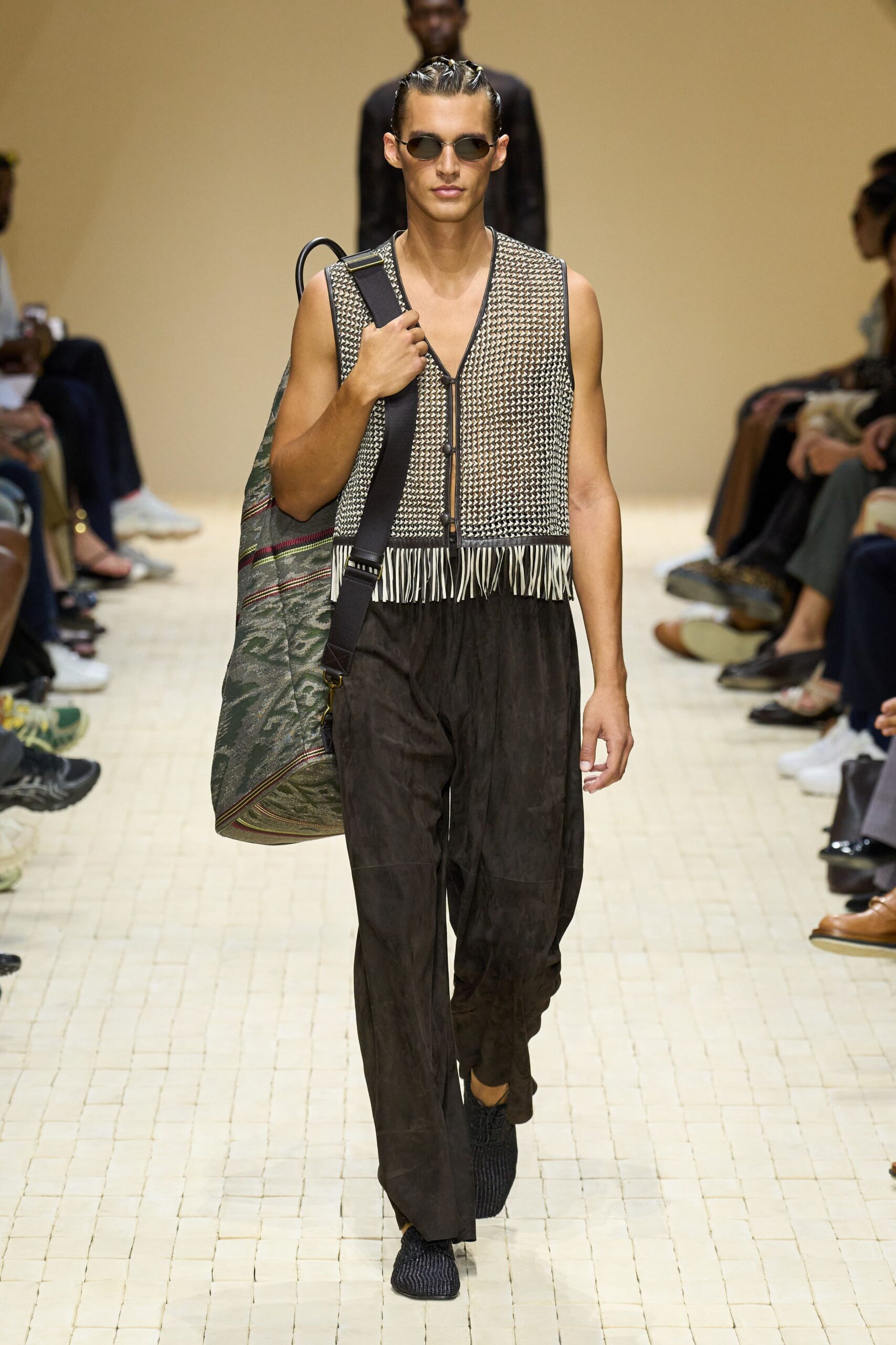 black relaxed vest and pants