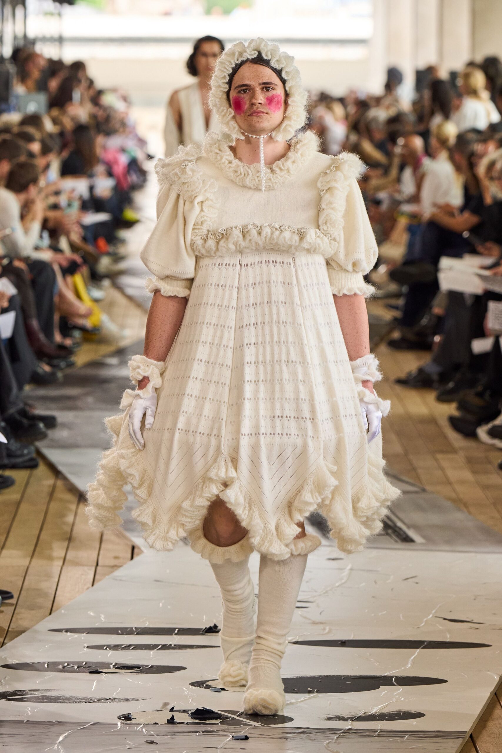 white cotton short-sleeve square-neck relaxed ruffled tiered dress