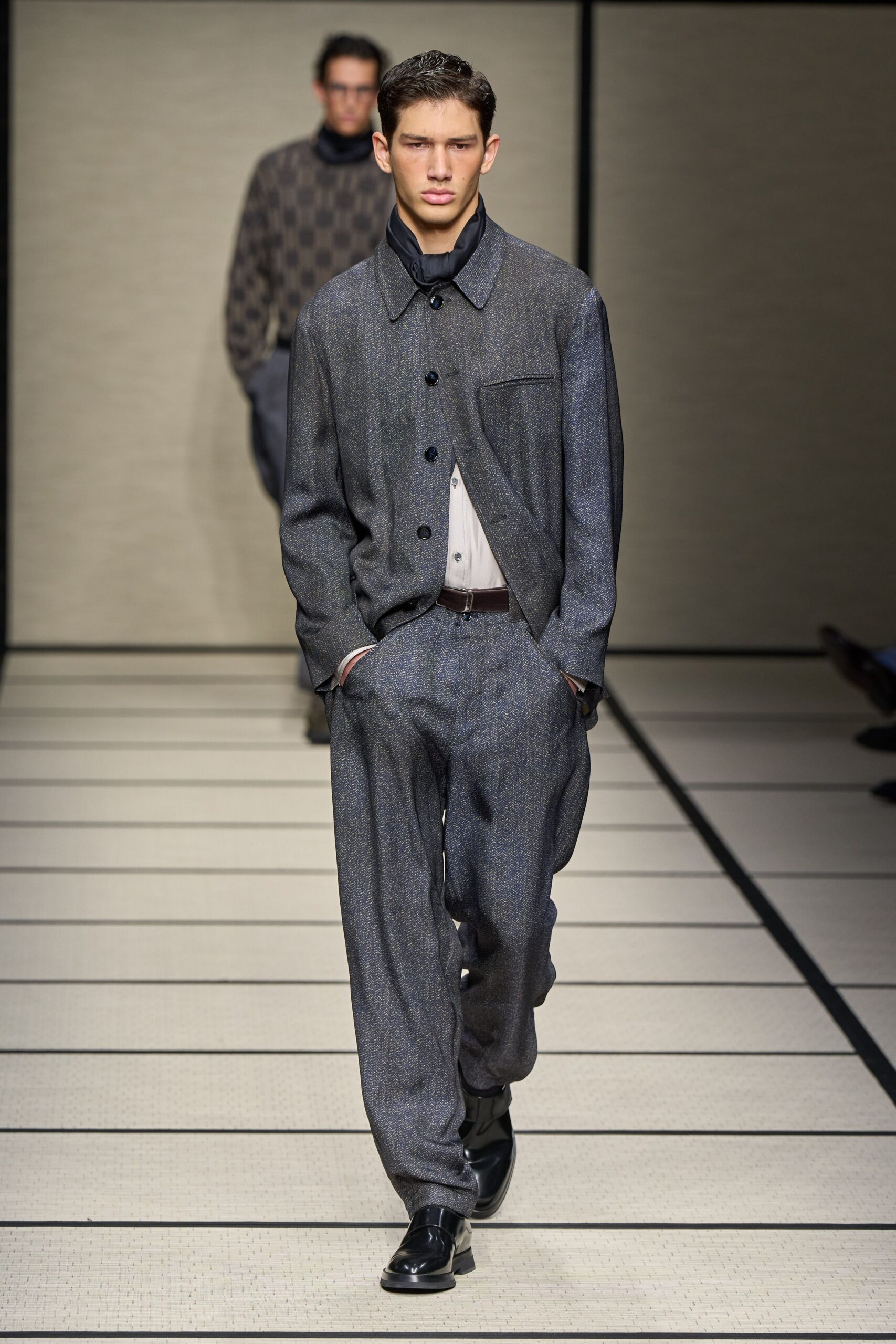 gray wool long-sleeve collared relaxed buttoned jacket