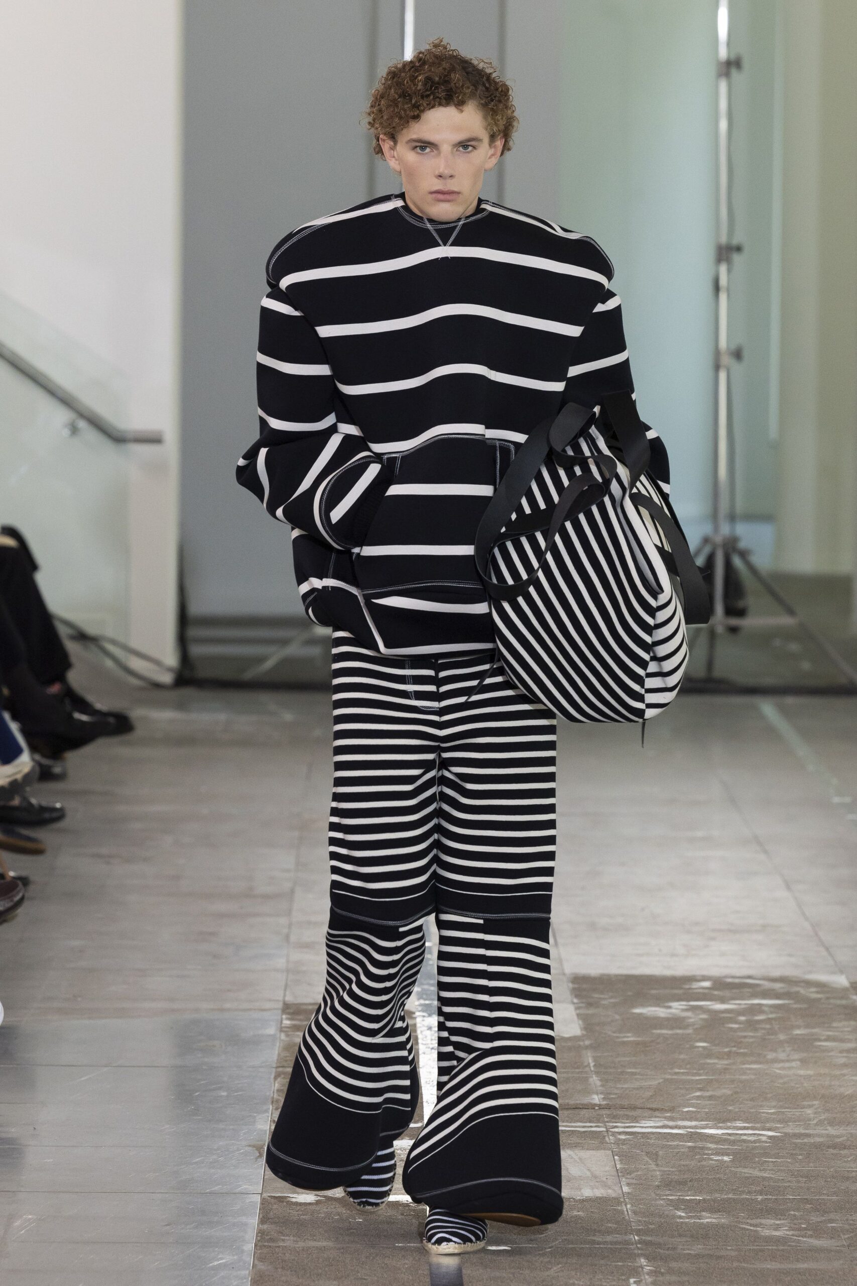 striped oversized top and pants