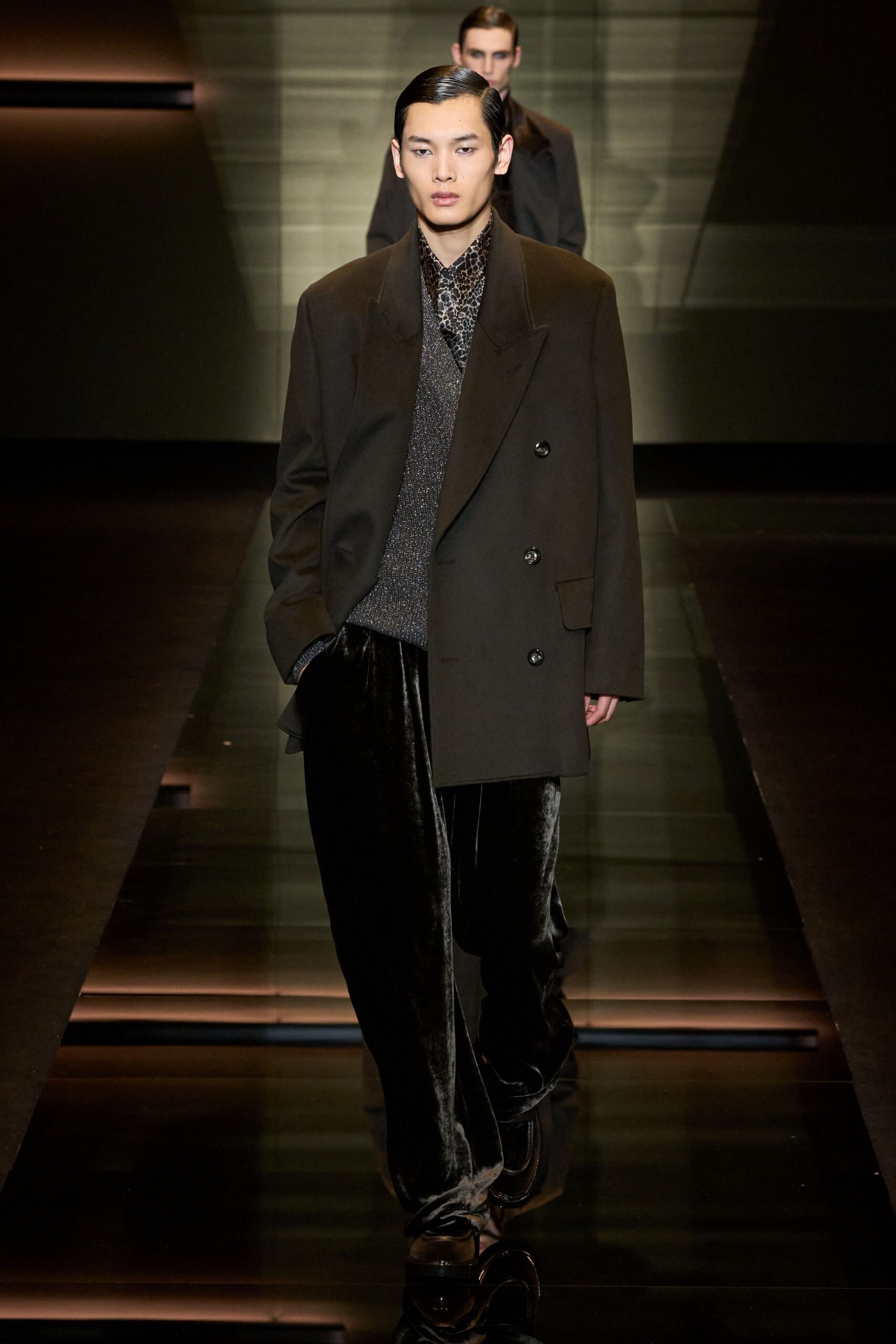black wool long-sleeve collared structured jacket