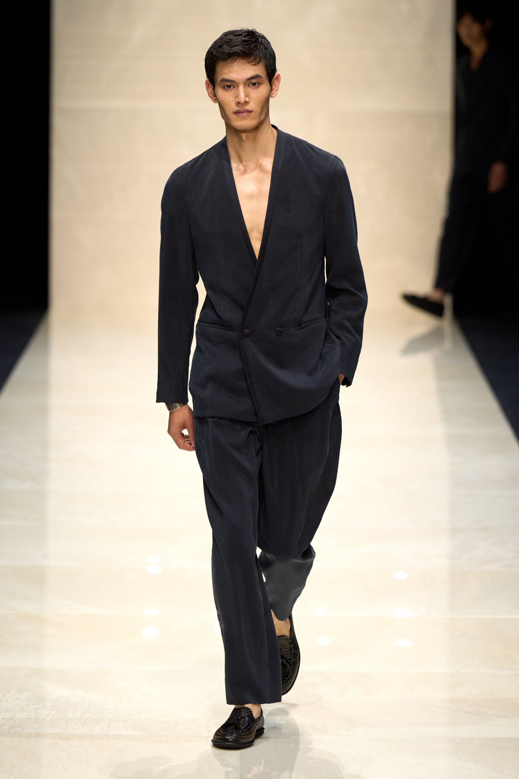 black relaxed suit with shoes
