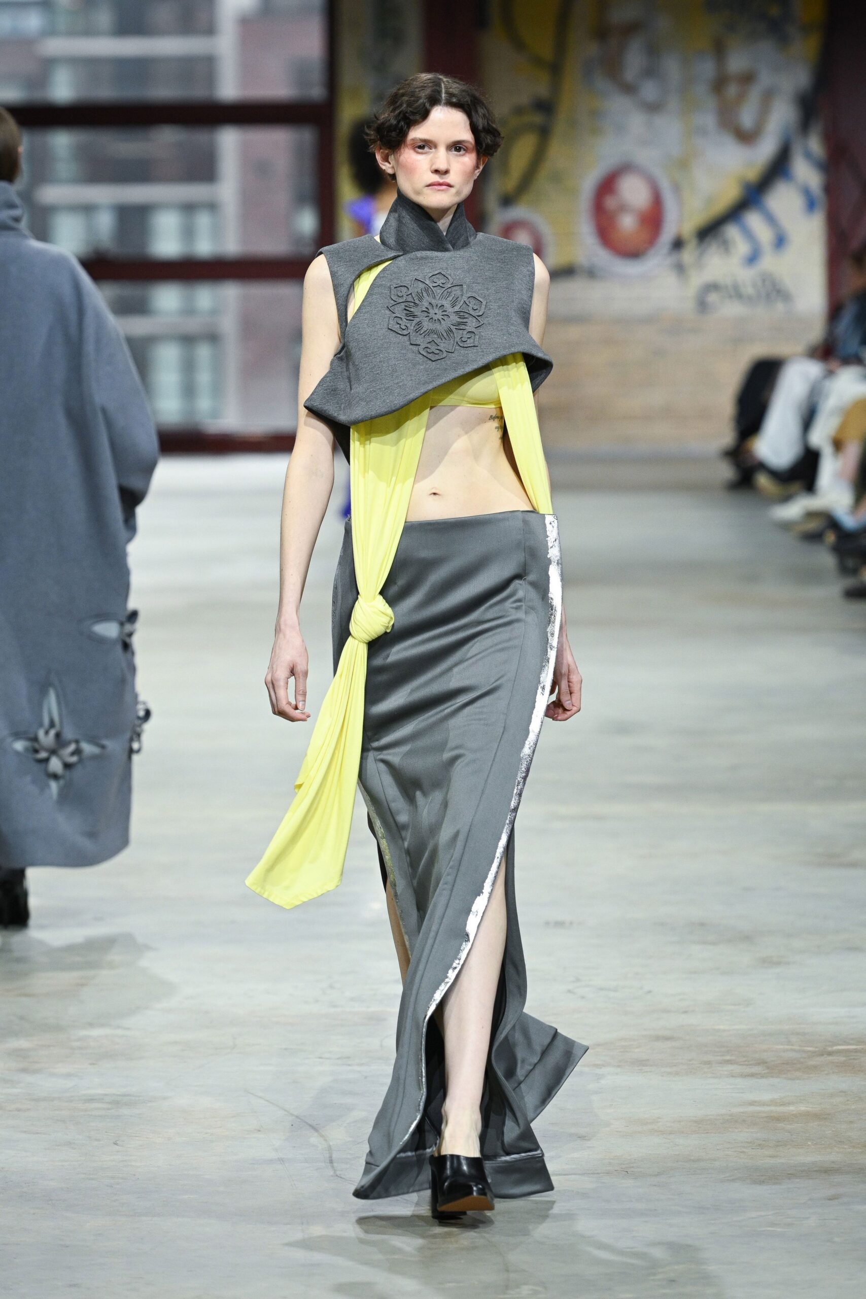 gray cotton sleeveless high-neck fitted draped top