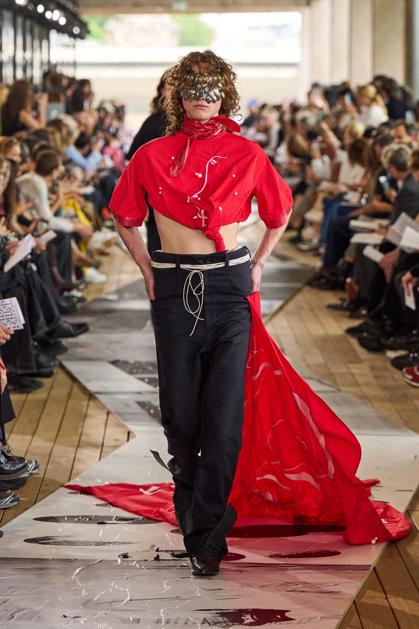 red cotton short-sleeve cutout fitted draped top