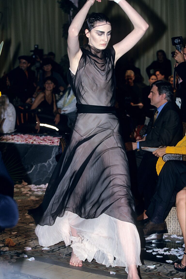 John Galliano Spring 1999 Ready-to-Wear