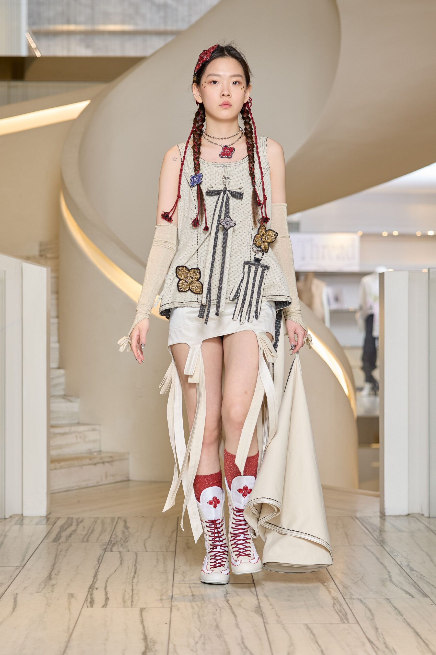 beige cotton structured bag