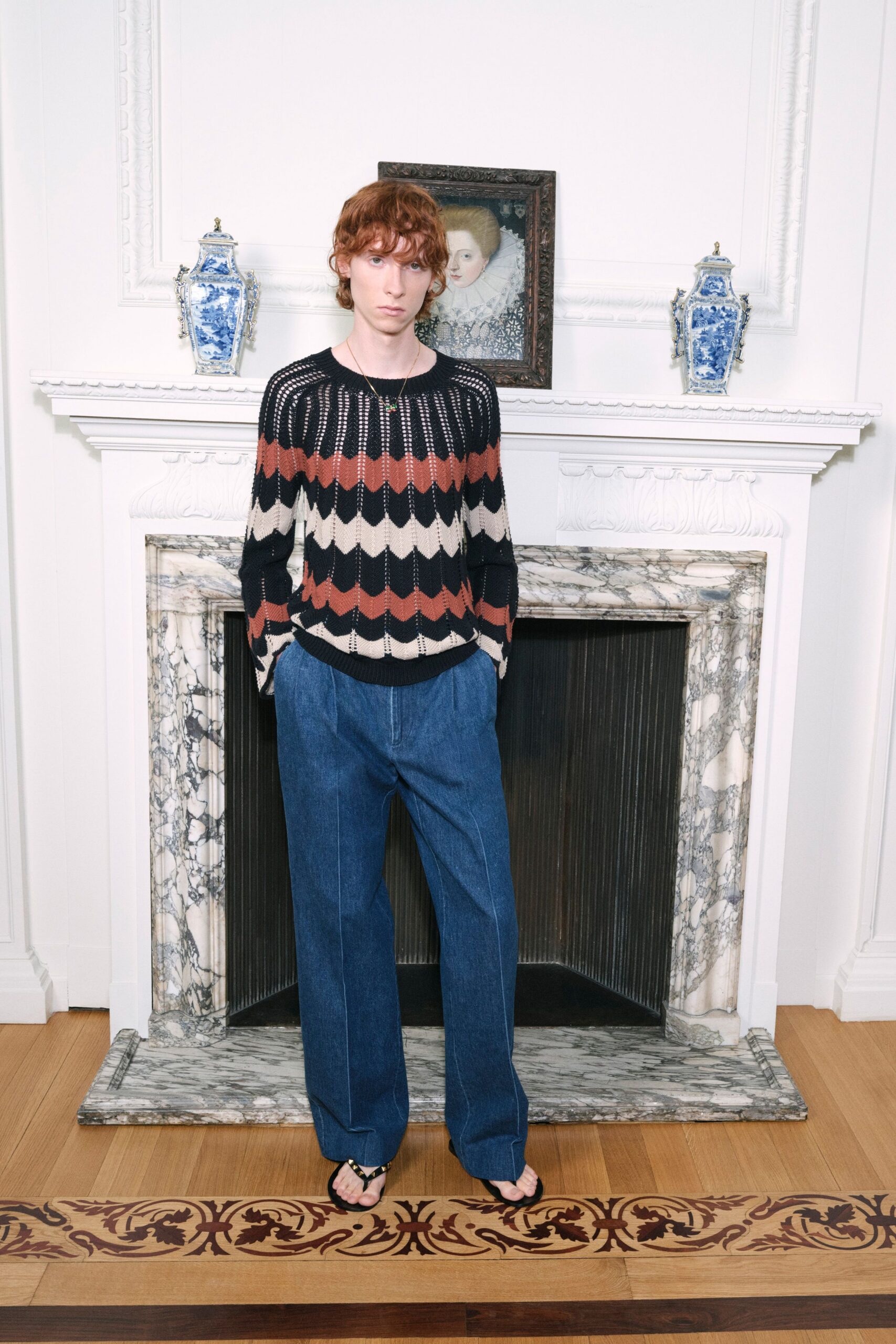 black cotton long-sleeve collared relaxed zigzag sweater