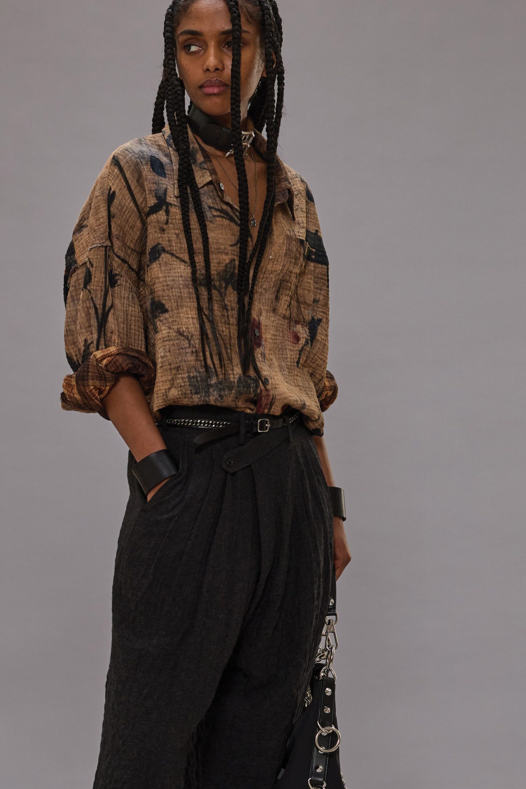 relaxed brown printed shirt with black pants