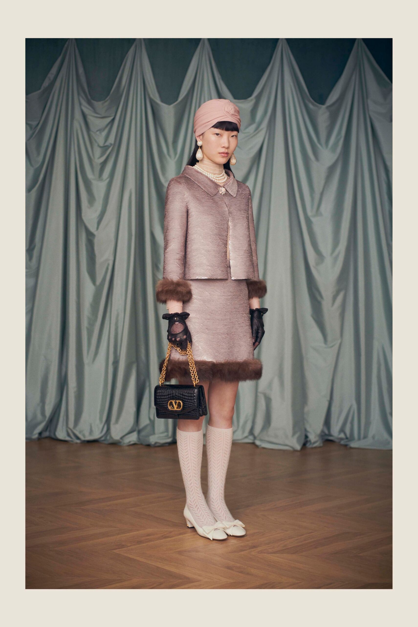 pink silk long-sleeve collared fitted jacket