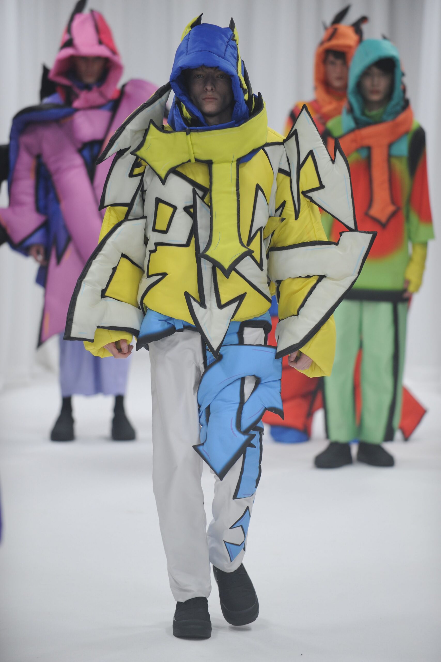 yellow long-sleeve hooded oversized embroidered hoodie