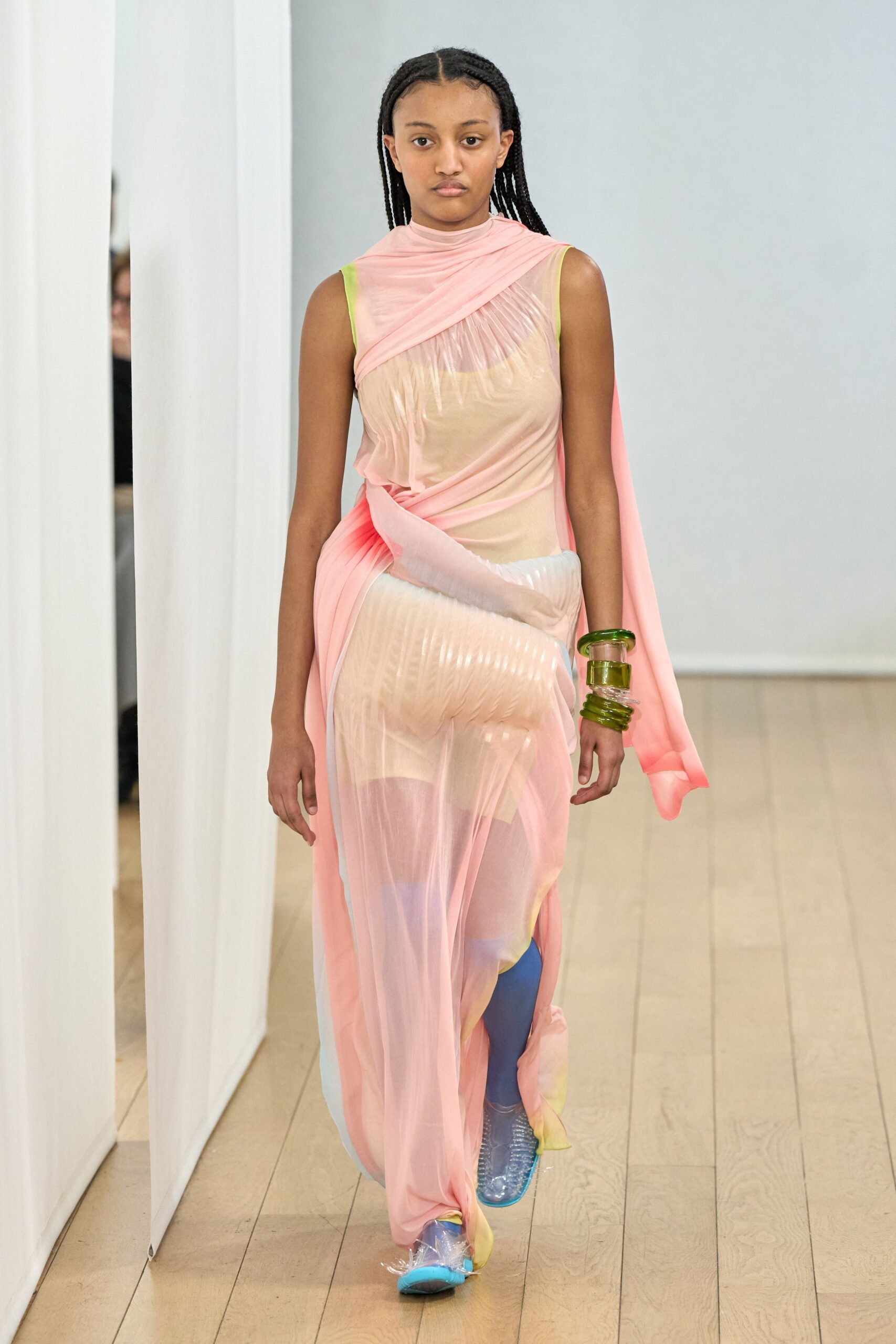pink chiffon asymmetric dress with blue shoes
