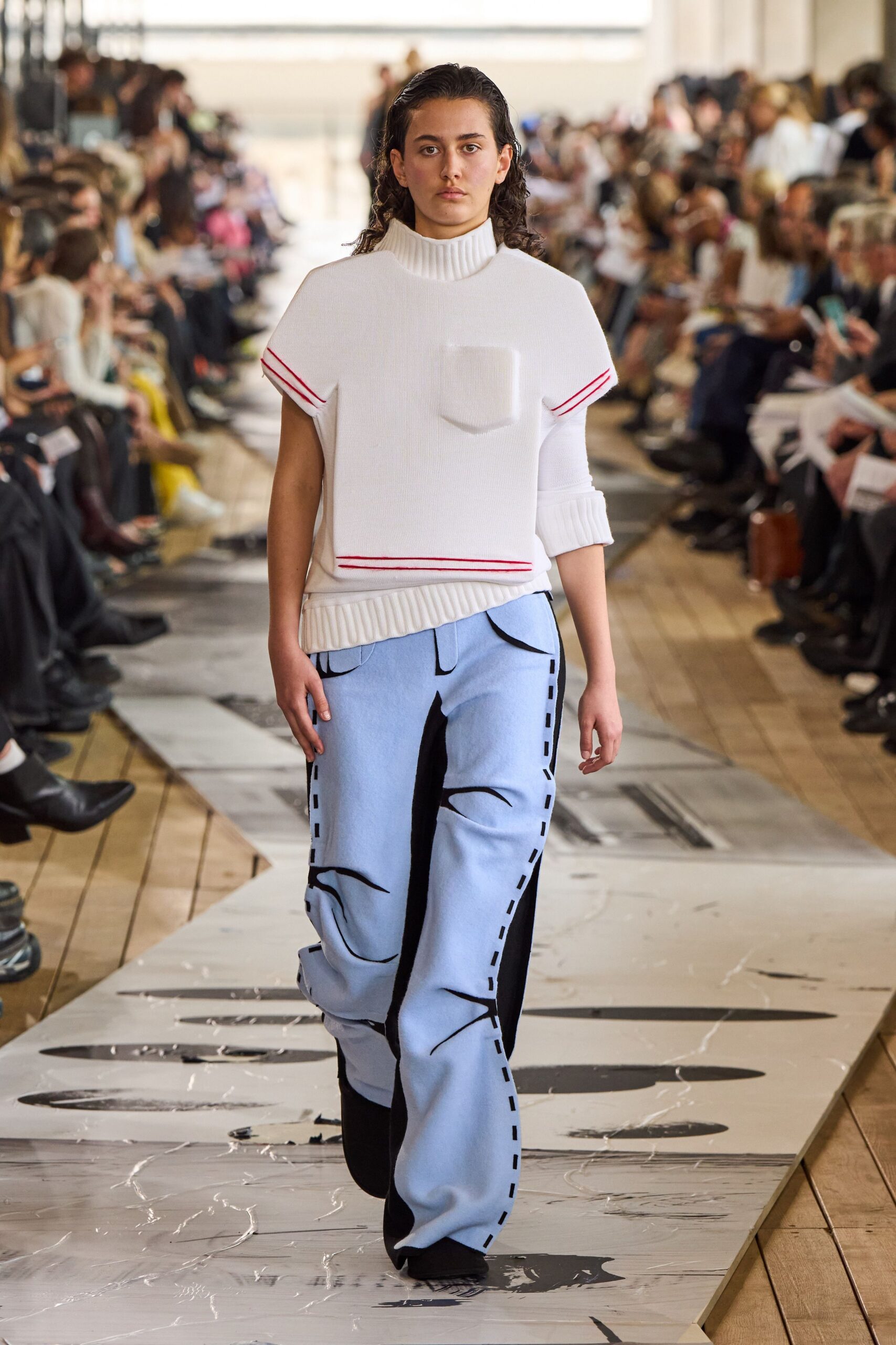blue denim relaxed distressed pants