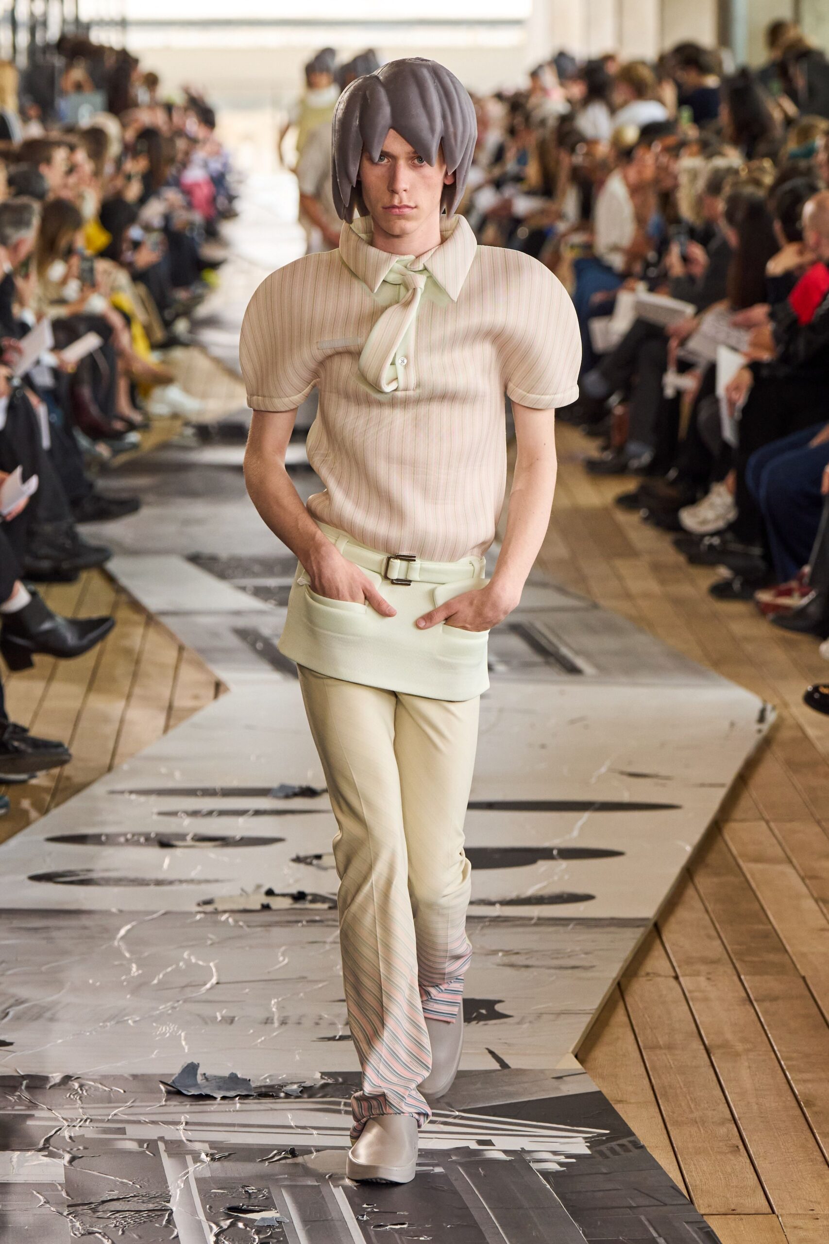 beige cotton slim straight-leg pants
