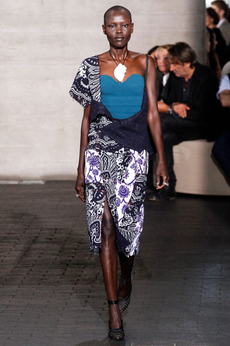 Roland Mouret Spring 2018 Ready-to-Wear