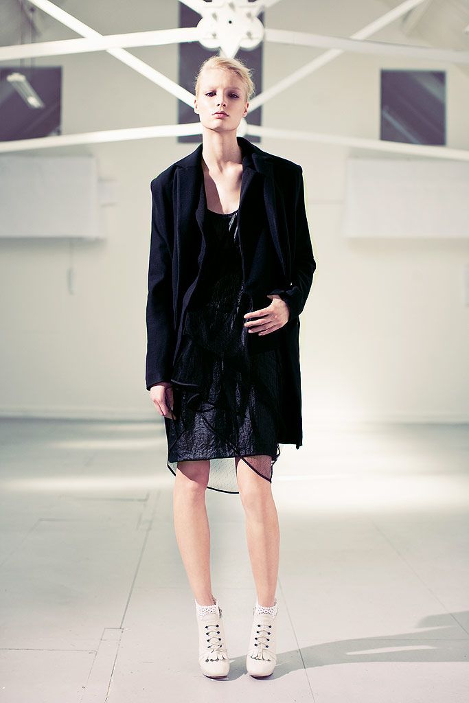 black chiffon sleeveless scoop-neck layered sheer flowing dress