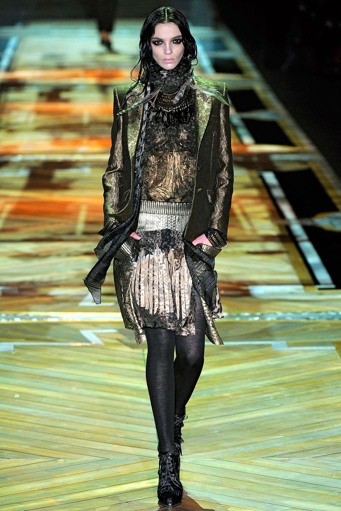 Roberto Cavalli Fall 2011 Ready-to-Wear