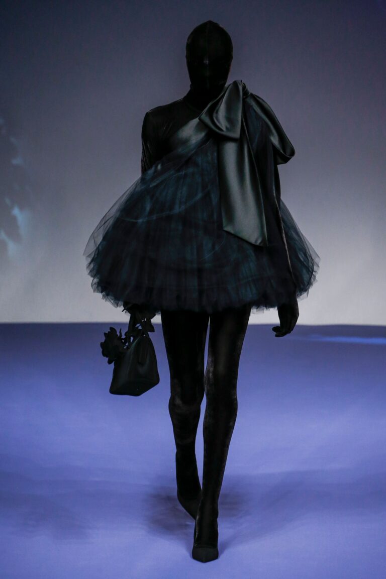 Richard Quinn Spring 2019 Ready-to-Wear