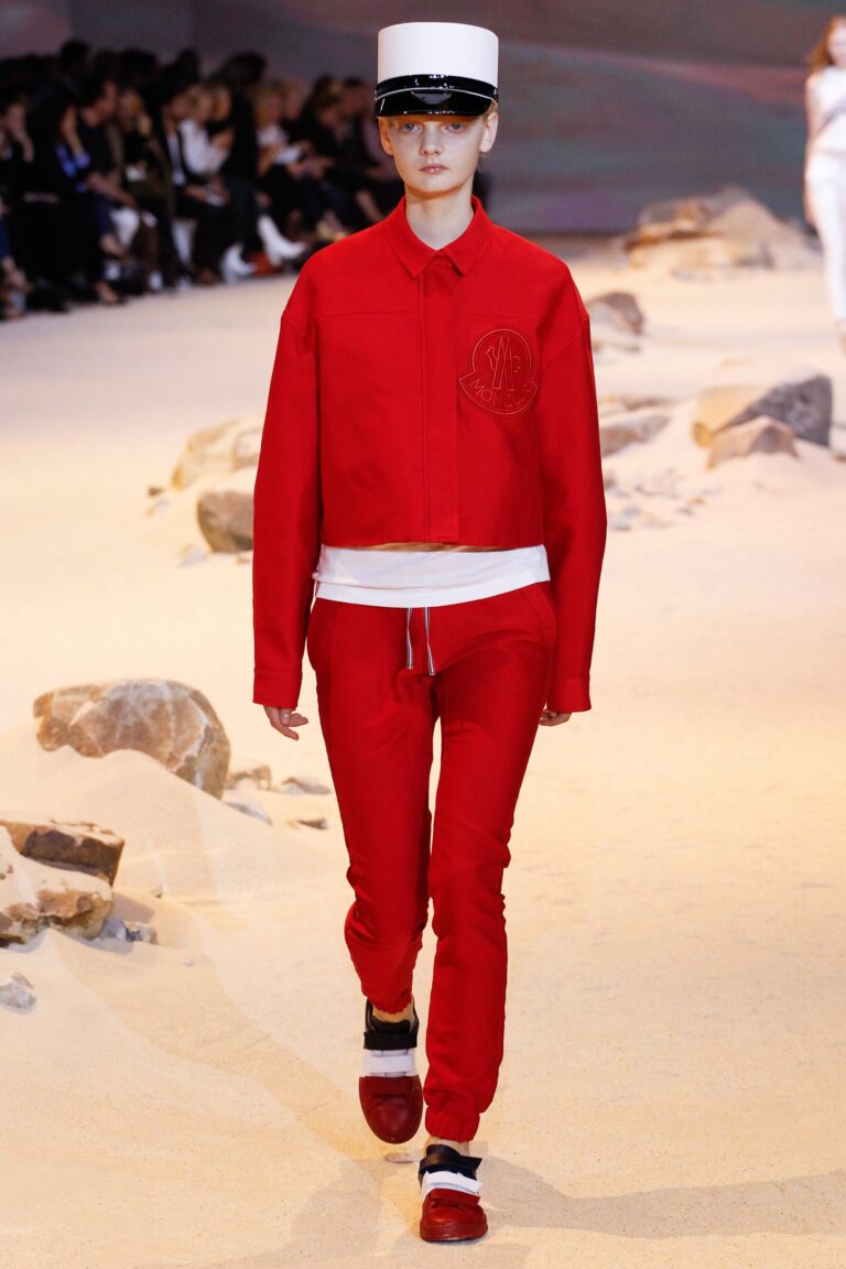 Moncler Gamme Rouge Spring 2017 Ready-to-Wear