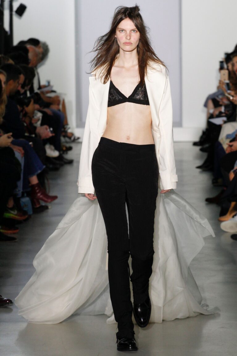 Yang Li Spring 2016 Ready-to-Wear