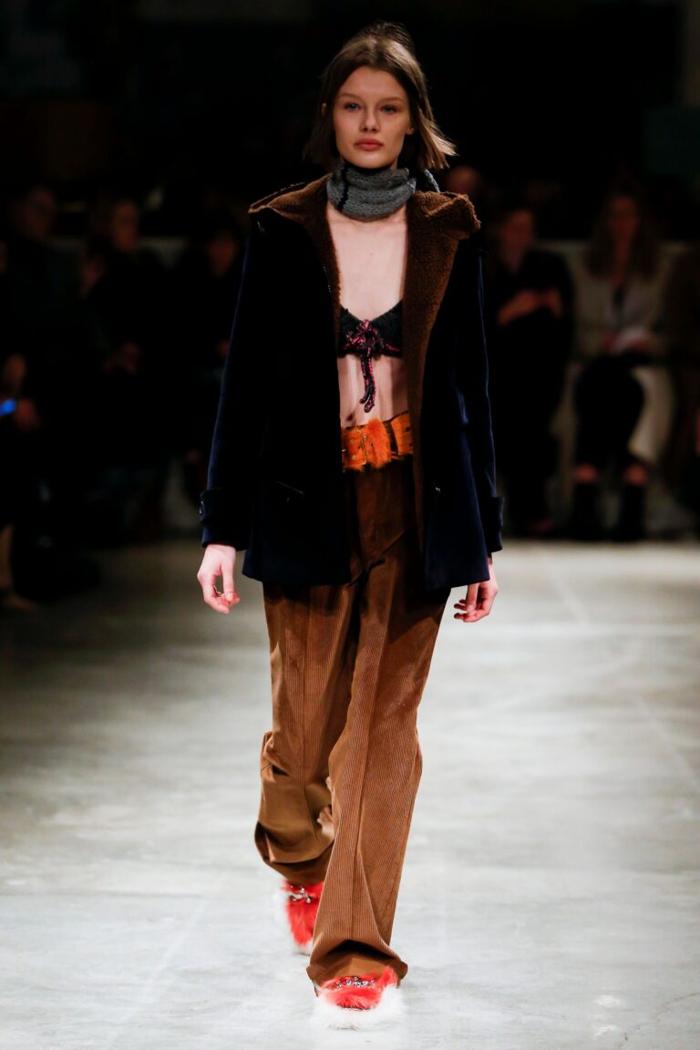 Prada Fall 2017 Ready-to-Wear