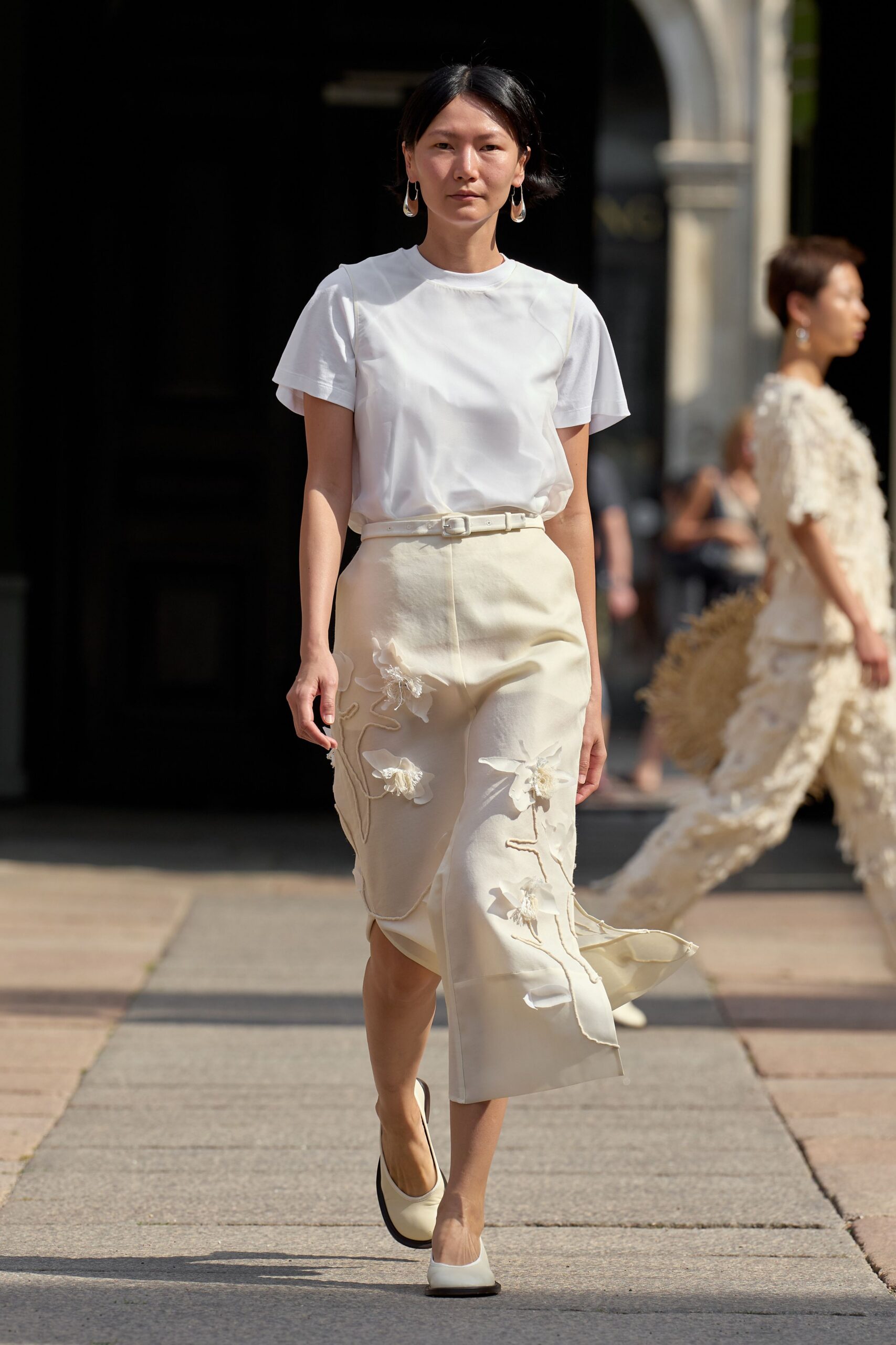beige cotton fitted high-waisted embroidered midi skirt