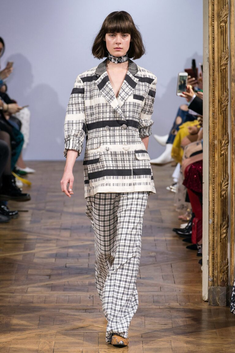 Rahul Mishra Fall 2019 Ready-to-Wear