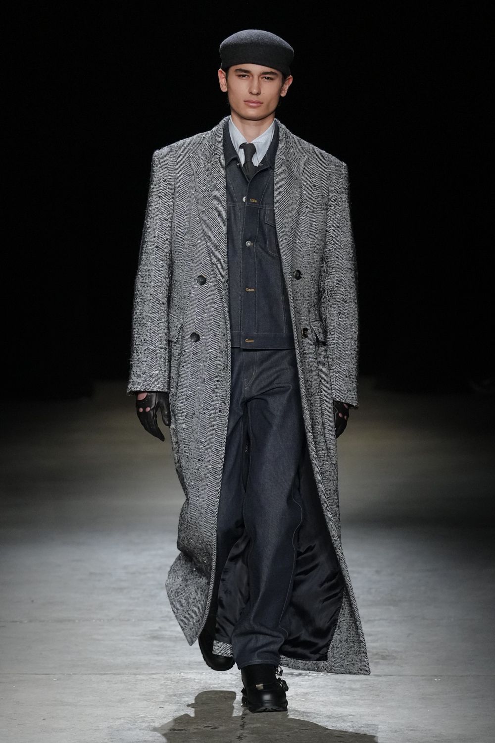 gray tweed long-sleeve collared structured buttoned maxi coat