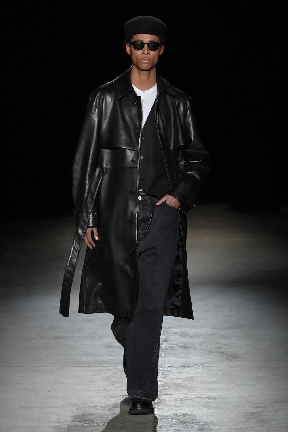 black leather long-sleeve collared fitted buttoned coat