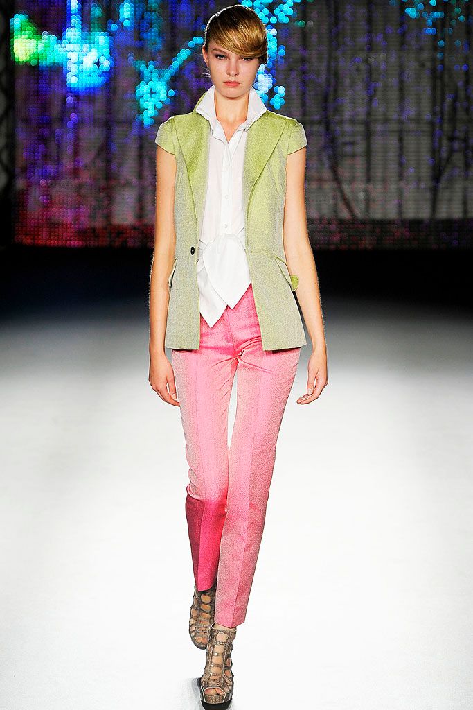 Sinha-Stanic Spring 2009 Ready-to-Wear