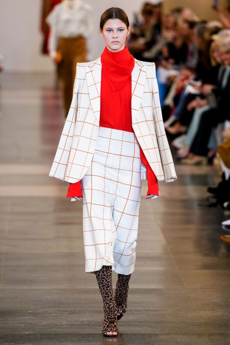 Victoria Beckham Fall 2019 Ready-to-Wear
