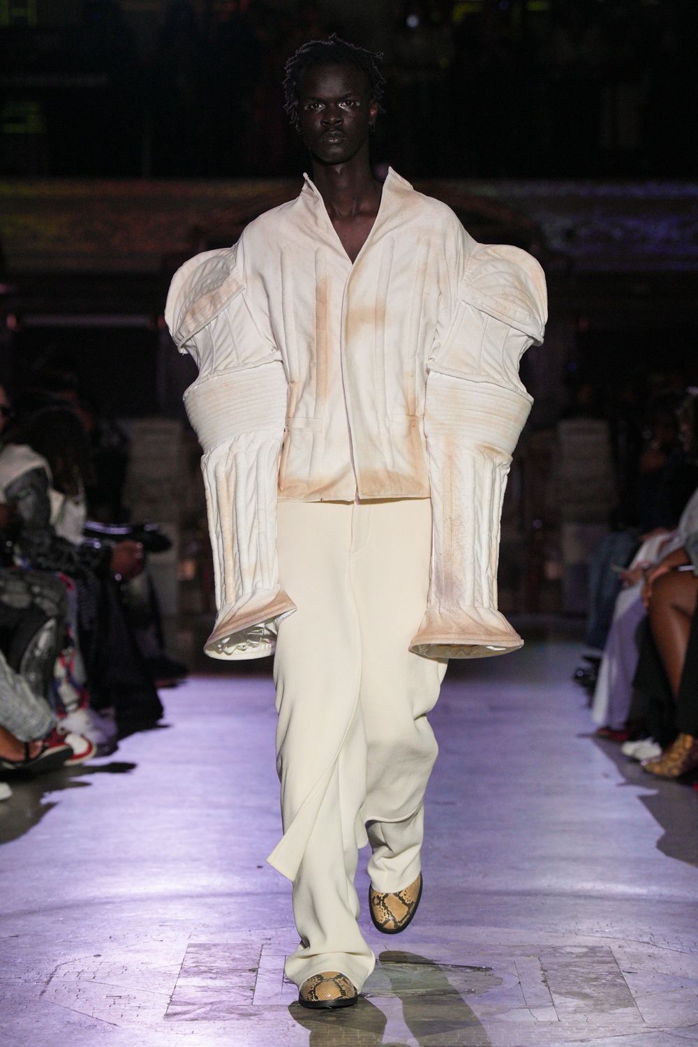 white cotton long-sleeve collared relaxed draped jacket