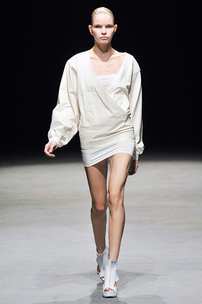 Tim Hamilton Spring 2010 Ready-to-Wear