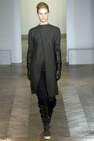 Revillon Spring 2006 Couture