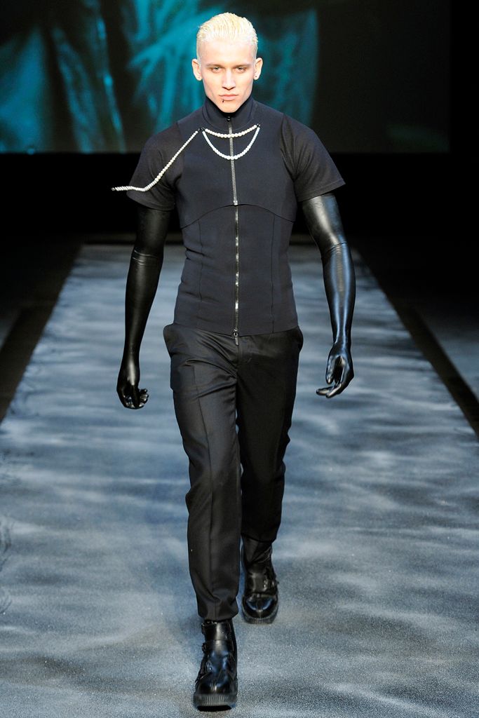 Mugler Fall 2011 Menswear