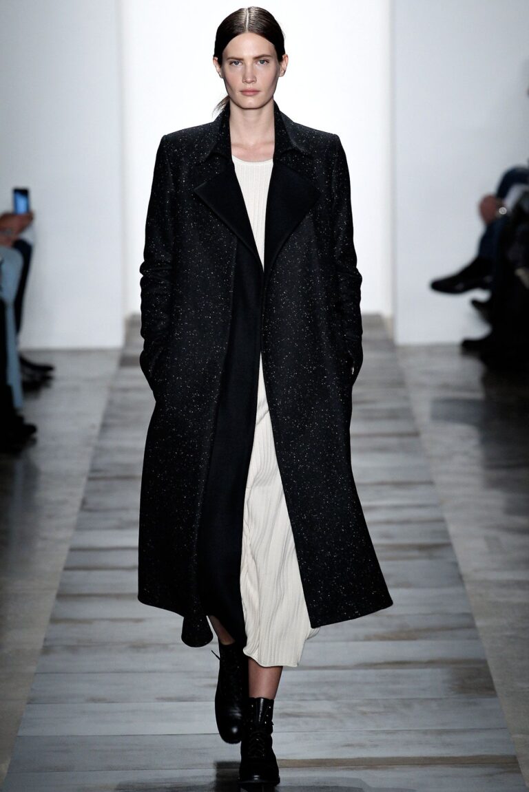 Wes Gordon Fall 2015 Ready-to-Wear