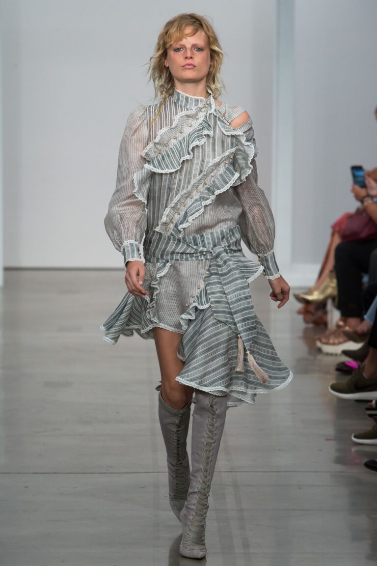 Zimmermann Spring 2017 Ready-to-Wear